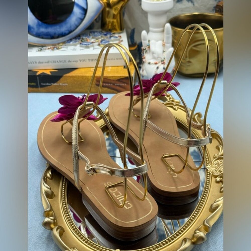 🆕 CHICO'S 🧿 NWOB Sunset Flower Sandal, Pink Hand Beaded Flower Detail - Sz 7US - Picture 11 of 13